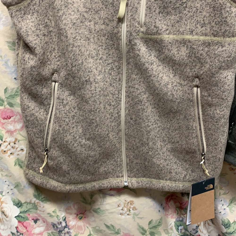 The North Face Men's Gordon Lyons Vest - Picture 12 of 13